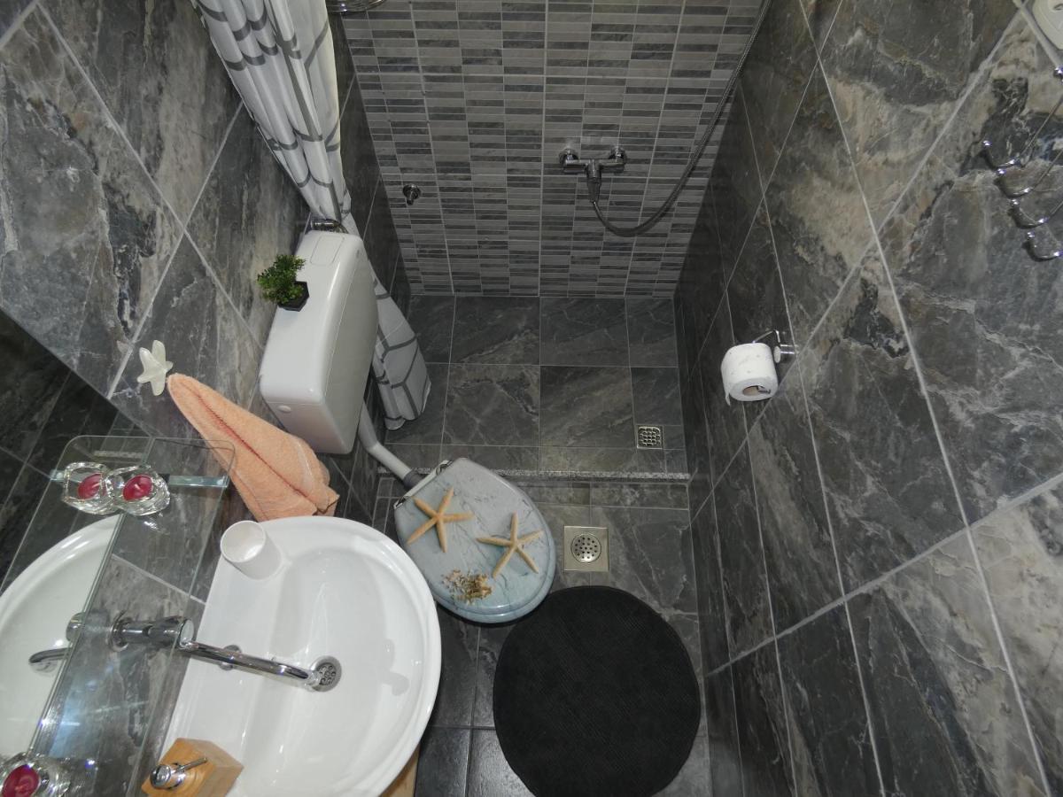 Holiday House Sia Jasenice  Luaran gambar